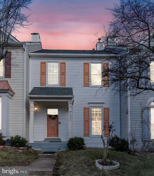 4037 Kimberley Glen Ct, CHANTILLY, VA, 20151-3561 | Card Image