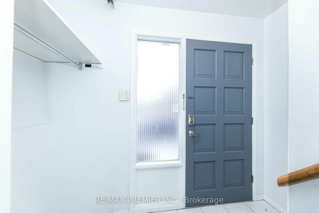 43 - 21a Thistle Down Blvd, Condo with 3 bedrooms, 3 bathrooms and 1 parking in Toronto ON | Image 9