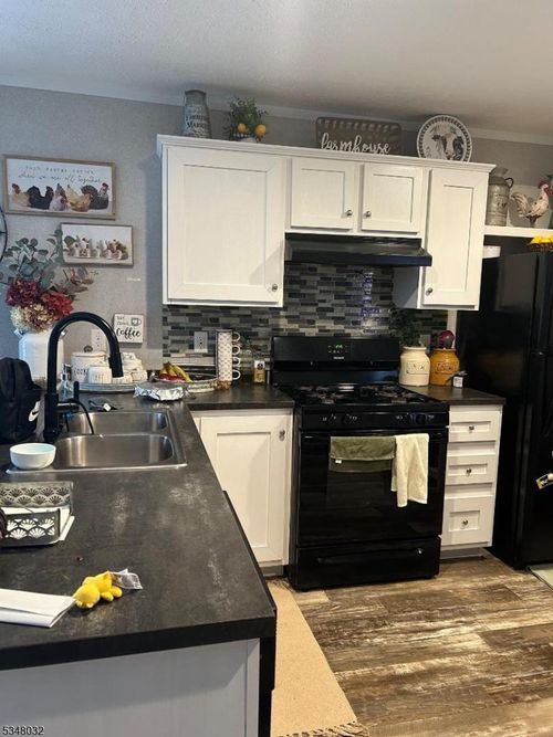 0-9 Hillside Vlg, Oxford, NJ, 07863-3369 | Card Image