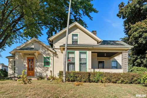 228 S 2nd St, Le Claire, IA, 52753-9594 | Card Image