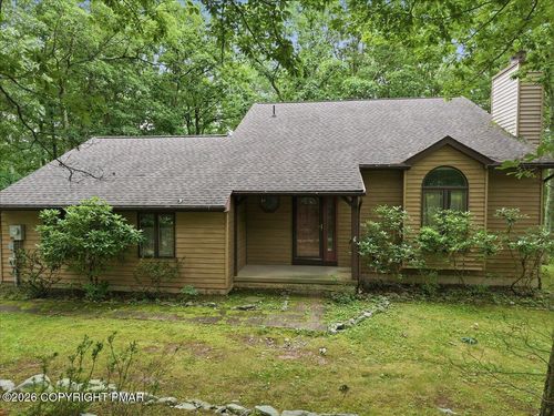 408 Longview Dr, Stroudsburg, PA, 18360-9280 | Card Image