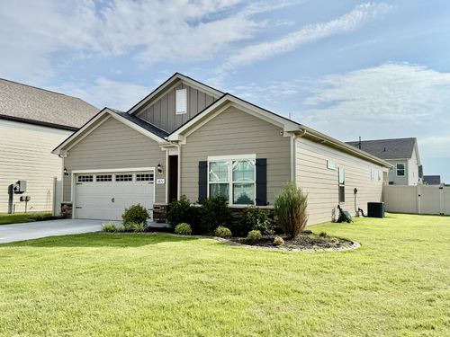 3671 Stormy Ln, Rockvale, TN, 37153-6701 | Card Image
