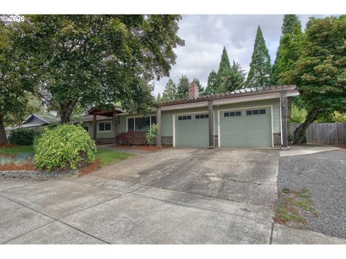 2451 Se Alder St, Hillsboro, OR, 97123-7219 | Card Image
