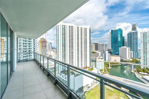 apt-2712-92 Sw 3rd St, Miami, FL, 33130-3093 | Card Image