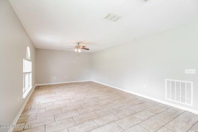 5562 Shady Pine Street S, House other with 4 bedrooms, 2 bathrooms and null parking in Jacksonville FL | Image 3