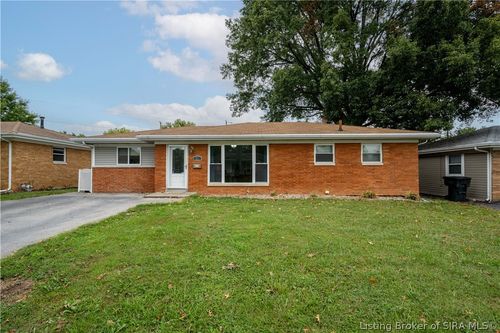 411 Wedgewood Dr, New Albany, IN, 47150-4532 | Card Image