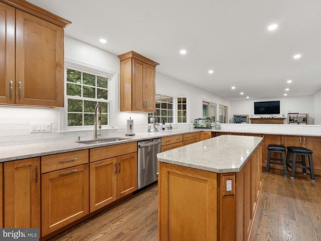 3044 Emerald Chase Dr, House other with 4 bedrooms, 4 bathrooms and null parking in HERNDON VA | Image 9