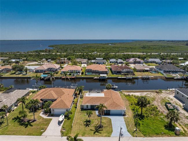 5232 Conner Ter, House other with 3 bedrooms, 2 bathrooms and null parking in PORT CHARLOTTE FL | Image 30