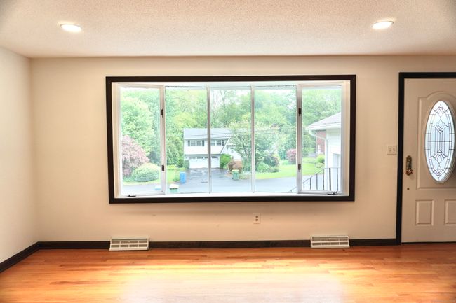 178 Stoddard Rd, House other with 3 bedrooms, 2 bathrooms and null parking in Waterbury CT | Image 5