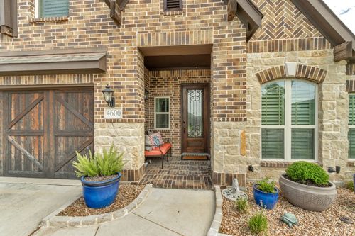 4600 Stillhouse Hollow Ln, Argyle, TX, 76226-1950 | Card Image