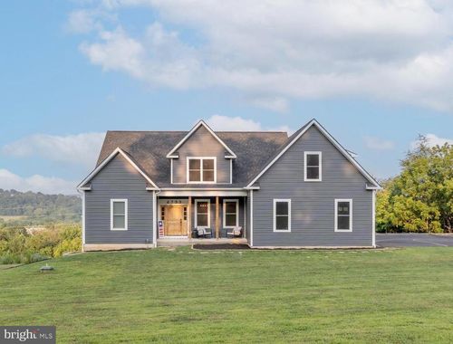 4733 Egypt Rd, Coplay, PA, 18037-2653 | Card Image