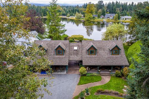 9386 Martin Park Dr, Black Creek, BC, V9J1C4 | Card Image