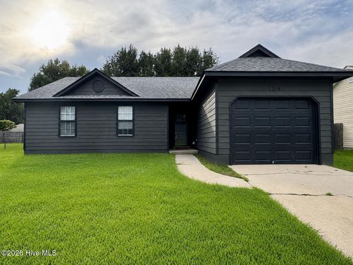 484 Hunting Green Dr, Jacksonville, NC, 28546-9155 | Card Image