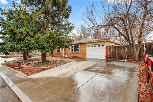 5700 S Cherokee St, Littleton, CO, 80120-2339 | Card Image