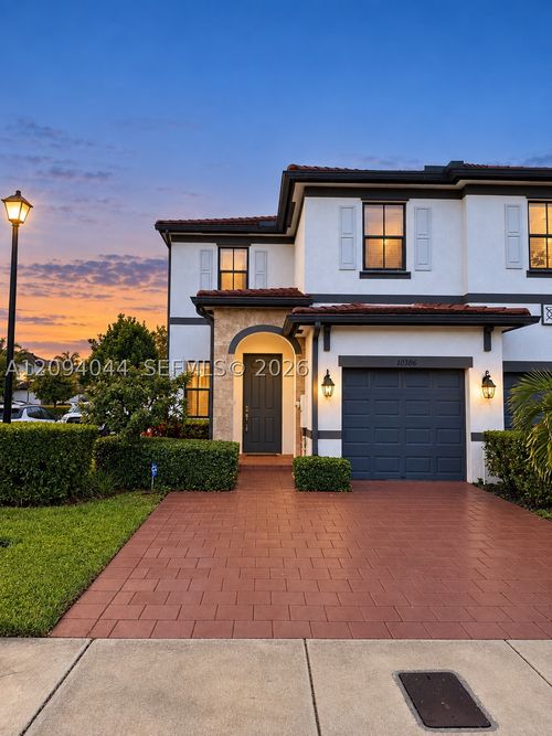 10306 W 33rd Ln, Hialeah, FL, 33018-2093 | Card Image