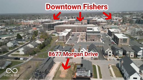 8677 Morgan Dr, Fishers, IN, 46038-2923 | Card Image