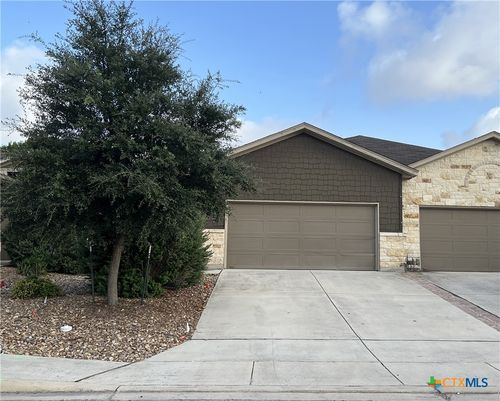 2237 Avery Vlg, New Braunfels, TX, 78130-2095 | Card Image