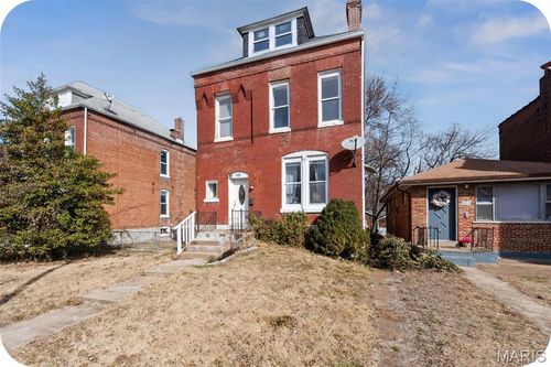 915 Bates St, Saint Louis, MO, 63111-2117 | Card Image