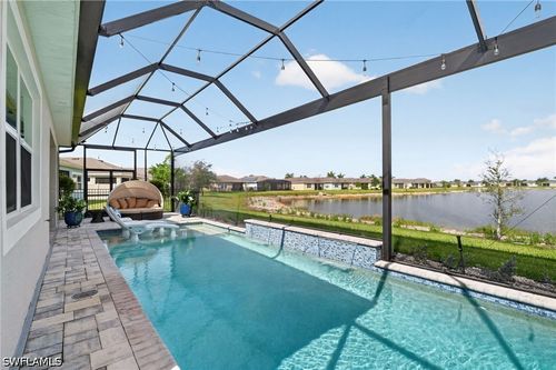 18104 Everson Miles Circle, NORTH FORT MYERS, FL, 33917 | Card Image