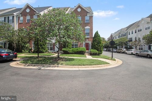 100 Meadows Ln, ALEXANDRIA, VA, 22304-6438 | Card Image