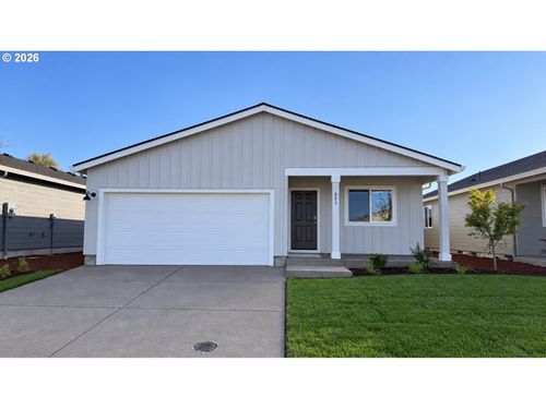 651 Minnesota St, Lebanon, OR, 97355 | Card Image
