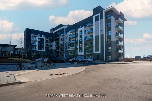 133-102 Grovewood Common, Oakville, ON, L6H0X2 | Card Image