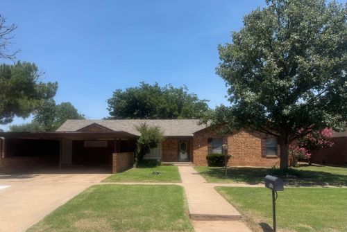 908 W Main St, Post, TX, 79356-3005 | Card Image