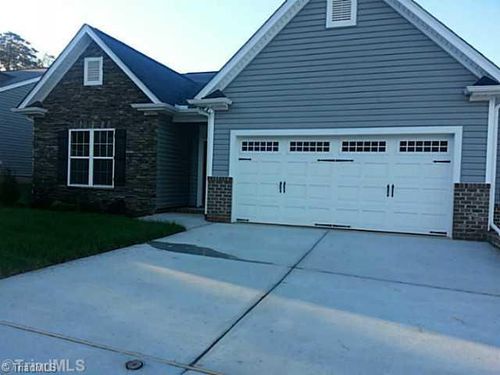 6010 Trailshead Dr, Greensboro, NC, 27405-8279 | Card Image