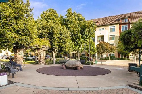 apt-542-5501 De Marcus Blvd, Dublin, CA, 94568-7528 | Card Image