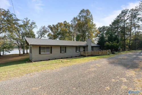 367 River Dr, Hollywood, AL, 35752-6506 | Card Image