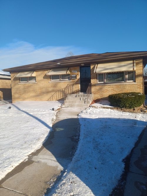 16521 Evans Ave, South Holland, IL, 60473-2354 | Card Image