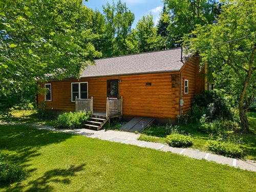 767 Forest Ave, Orono, ME, 04473-3012 | Card Image