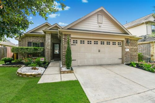 652 Maple Point Dr E, Conroe, TX, 77301-3170 | Card Image
