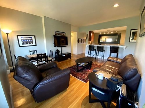 424-42 West Newton, Boston, MA, 02118 | Card Image