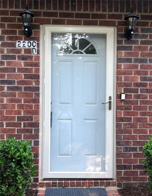 apt-d-2200 Kings Gate Cir, Snellville, GA, 30078-3670 | Card Image