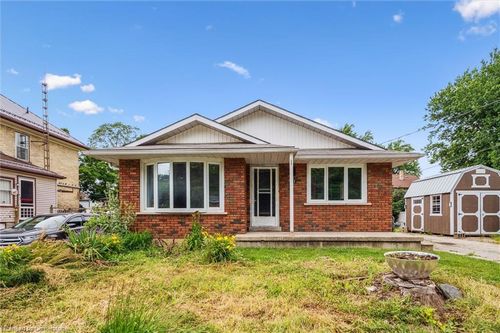 37 Marklane St, Harriston, ON, N0G1Z0 | Card Image