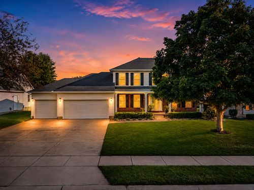 4637 E 49th Ct, Davenport, IA, 52807-3812 | Card Image