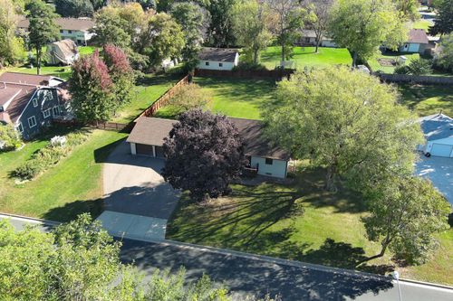 807 Central Ave S, New Prague, MN, 56071-1639 | Card Image