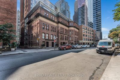 505 - 11 St Joseph St, Condo with 1 bedrooms, 1 bathrooms and 1 parking in Toronto ON | Image 1