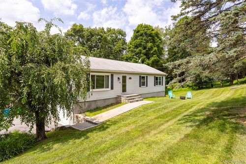 121 Hillside Rd, Poughquag, NY, 12570-5050 | Card Image