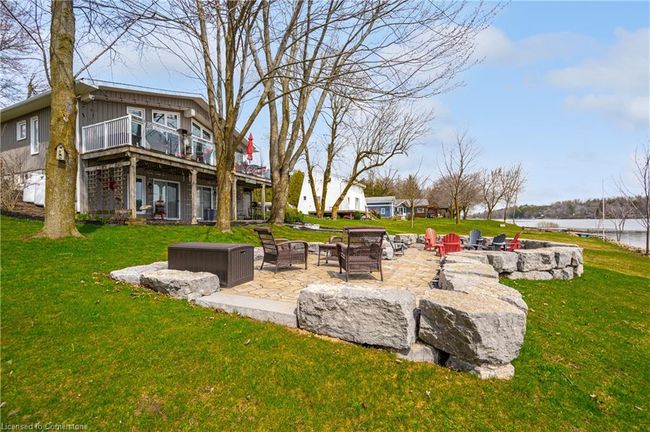 513 Five Road, House other with 2 bedrooms, 3 bathrooms and 7 parking in Mapleton ON | Image 38