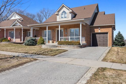 303 Waterbury Cres, Port Perry, ON, L9L1S5 | Card Image