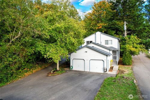 2800 Pine Rd, Bremerton, WA, 98310-6879 | Card Image