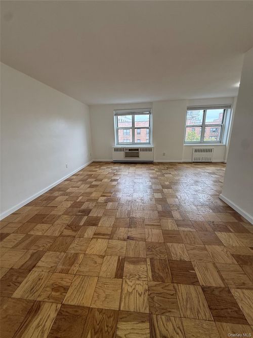 apt-7b-16 Lake St, White Plains, NY, 10603-3838 | Card Image