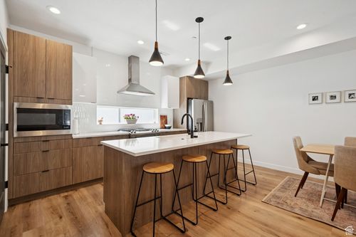 17-230 W 1300 S, Salt Lake City, UT, 84115-5379 | Card Image