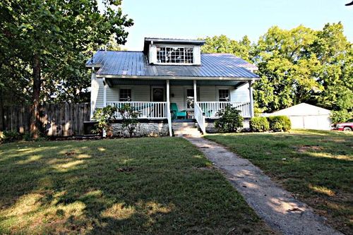 510 Saint Johns Rd, Frankfort, KY, 40601-8518 | Card Image