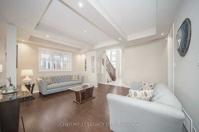 33 Callandar Rd, House other with 4 bedrooms, 3 bathrooms and 4 parking in Brampton ON | Image 47