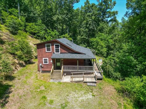 3047 Millstone Rd, Woodlawn, VA, 24381-2409 | Card Image