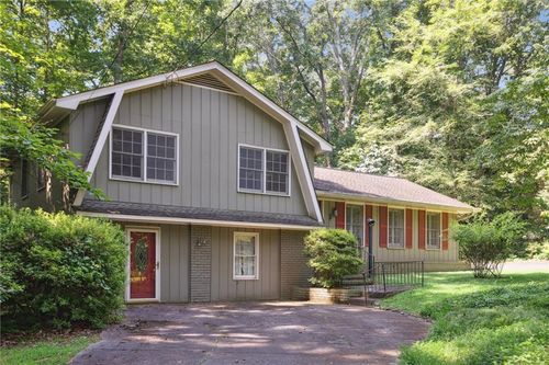 2691 Old Hickory Dr Nw, Marietta, GA, 30064-1833 | Card Image