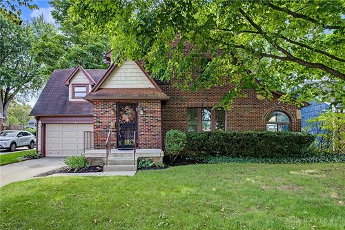1820 Pembrook Rd, Springfield, OH, 45504-1327 | Card Image